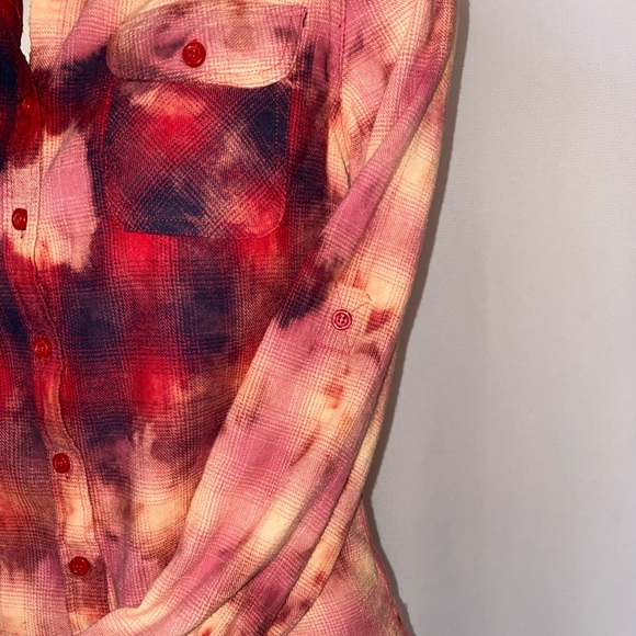 *CUSTOM DYED PLAID BUTTON DOWN - Picture 4 of 6